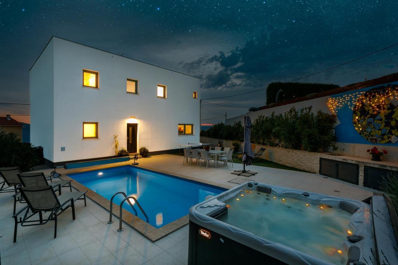 Villa Alma Krk Linardići エクステリア 写真